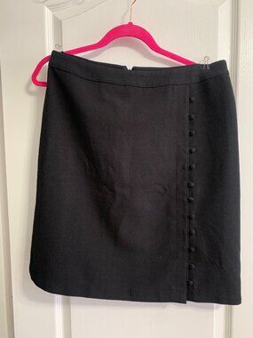 Nine West Black Skirt in a size 6